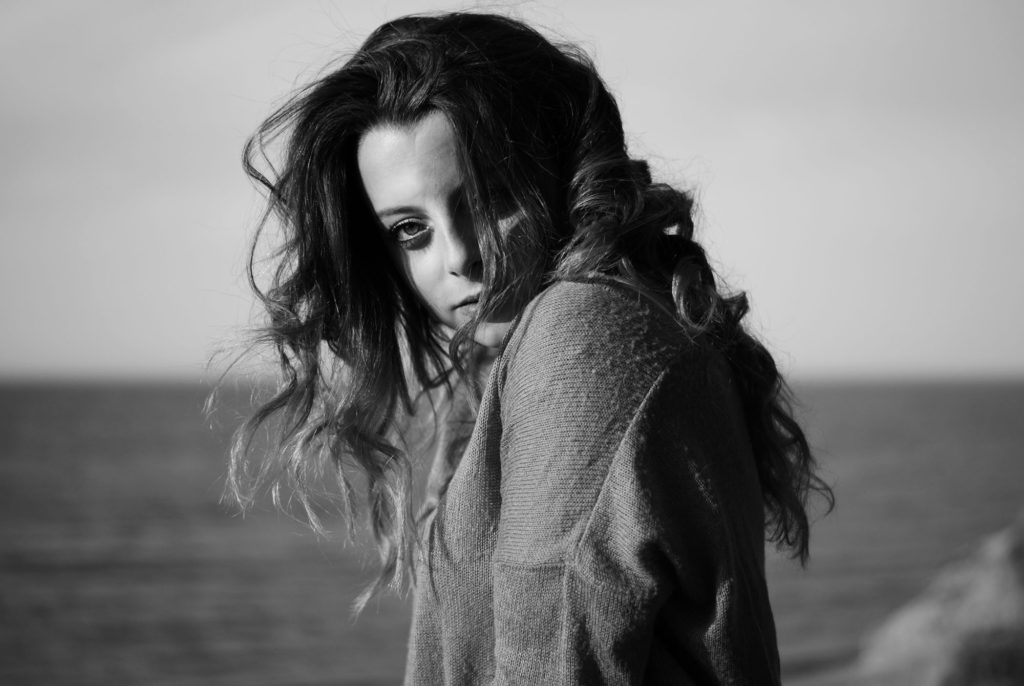 kobieta wystawiona na sprzedaż